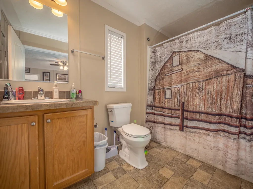 99 Kennedy Court Morehead KY 40351