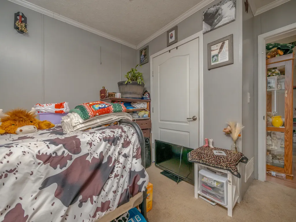 99 Kennedy Court Morehead KY 40351