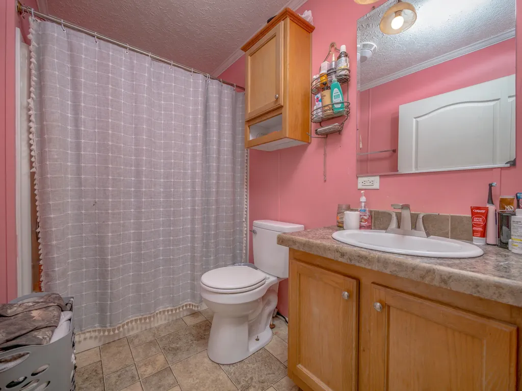 99 Kennedy Court Morehead KY 40351