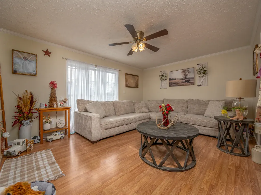 99 Kennedy Court Morehead KY 40351