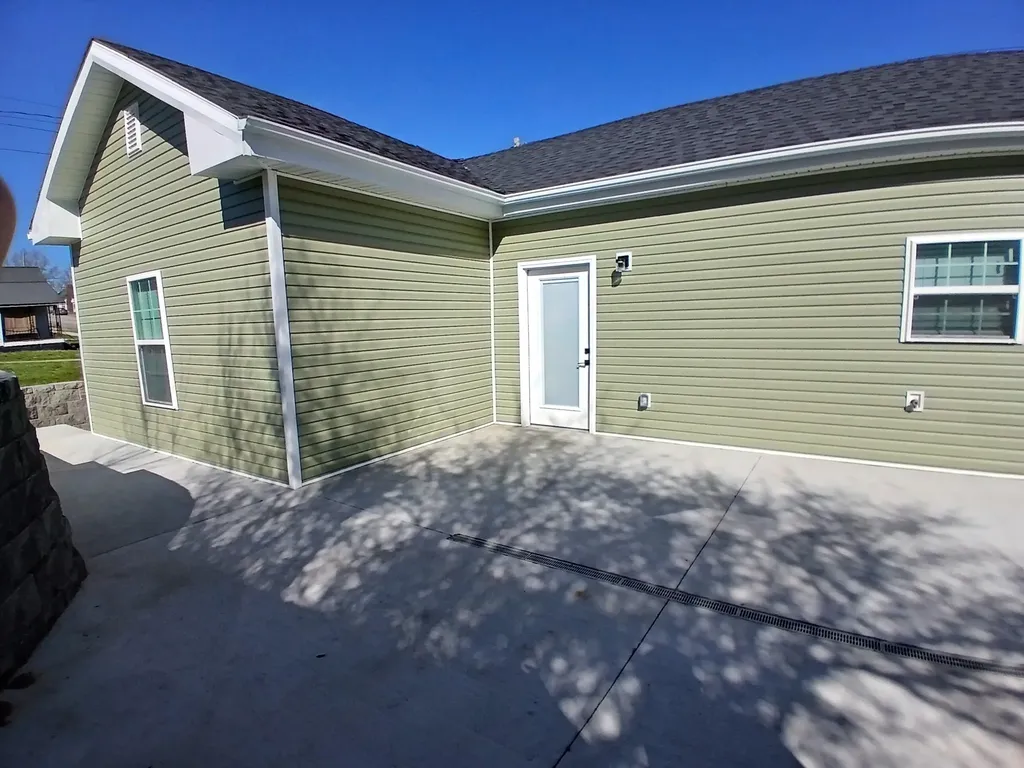 203 Whitley Avenue Stanford KY 40484