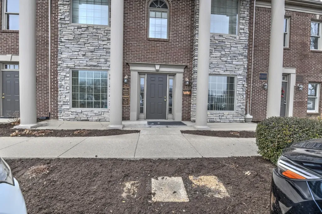 513 Darby Creek Road Lexington KY 40509