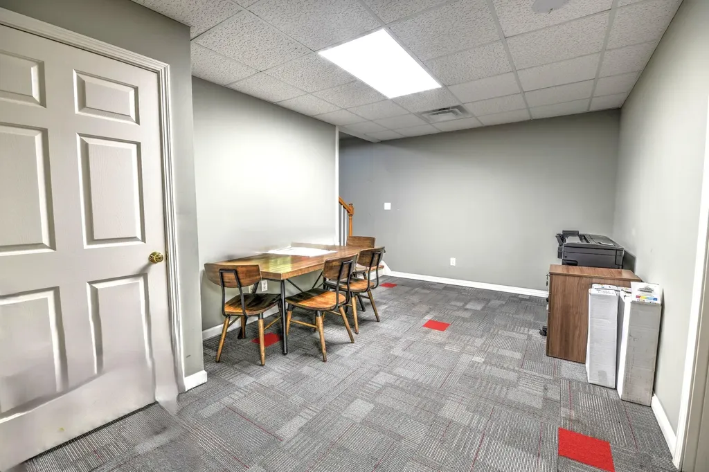 513 Darby Creek Road Lexington KY 40509