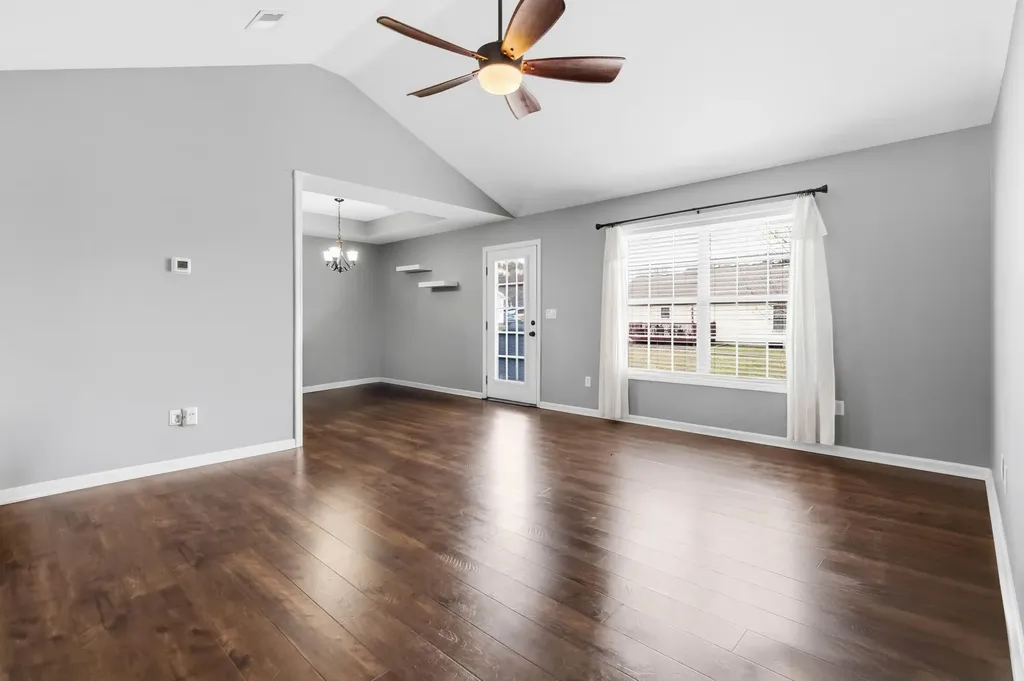 231 Turkeyfoot Lane Stanford KY 40484