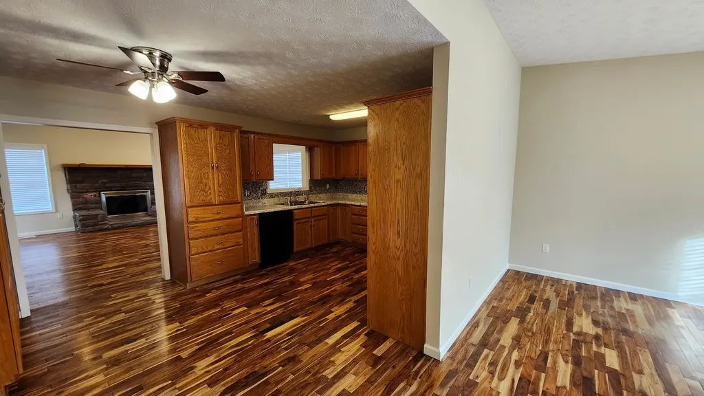 100 Henry Drive Berea KY 40403