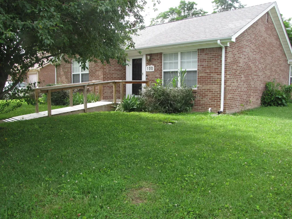 100 Henry Drive Berea KY 40403