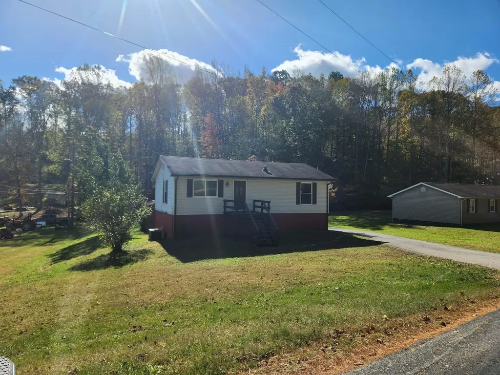 875 Copperas Morehead KY 40351