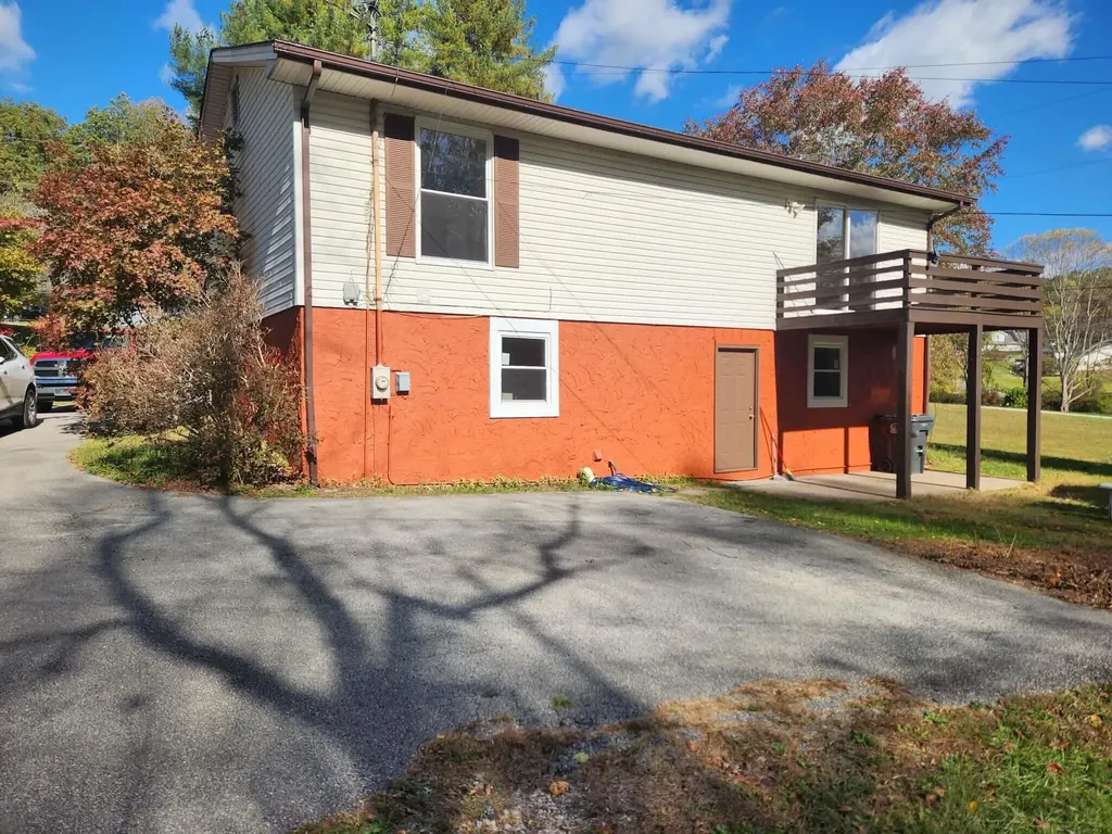 875 Copperas Morehead KY 40351