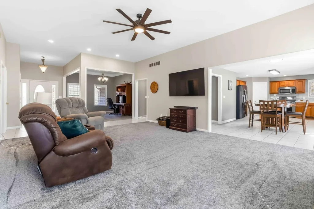 109 Shelby Lane Stanford KY 40484