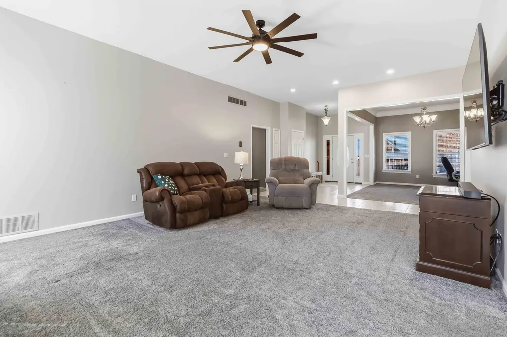 109 Shelby Lane Stanford KY 40484