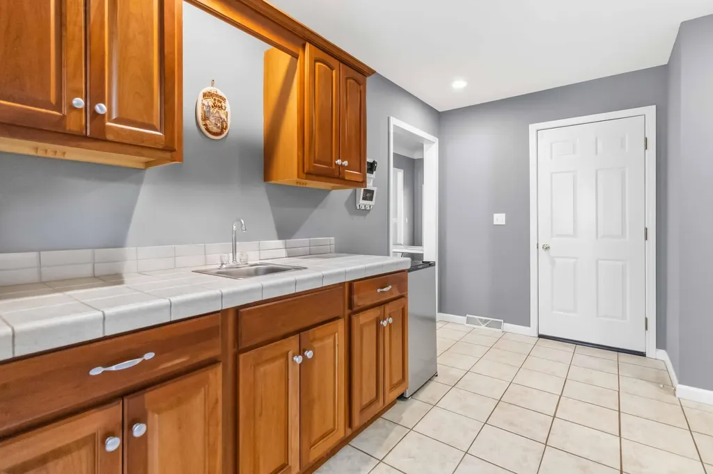 109 Shelby Lane Stanford KY 40484