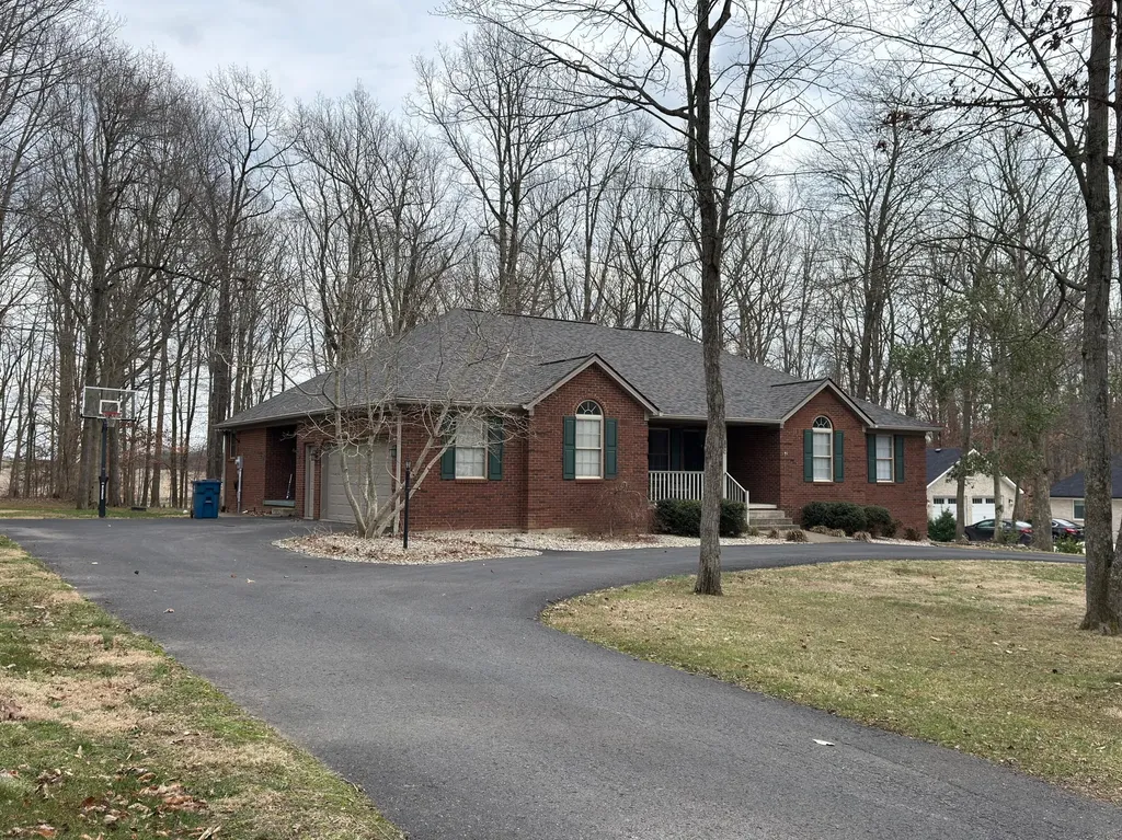 109 Shelby Lane Stanford KY 40484