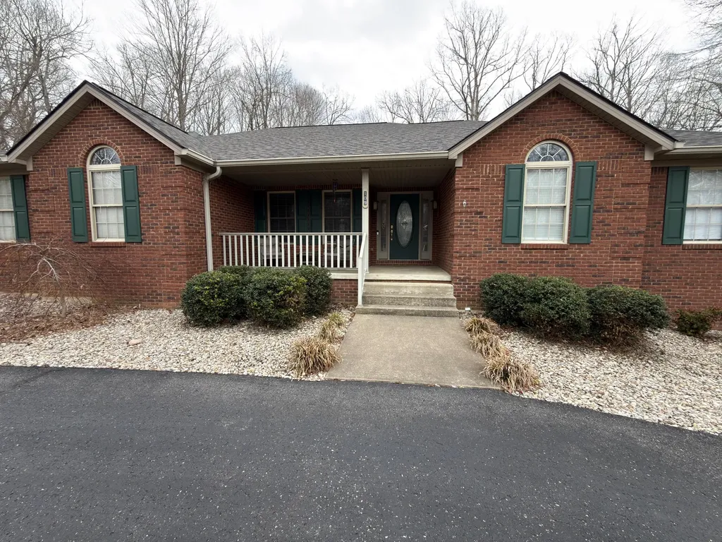 109 Shelby Lane Stanford KY 40484