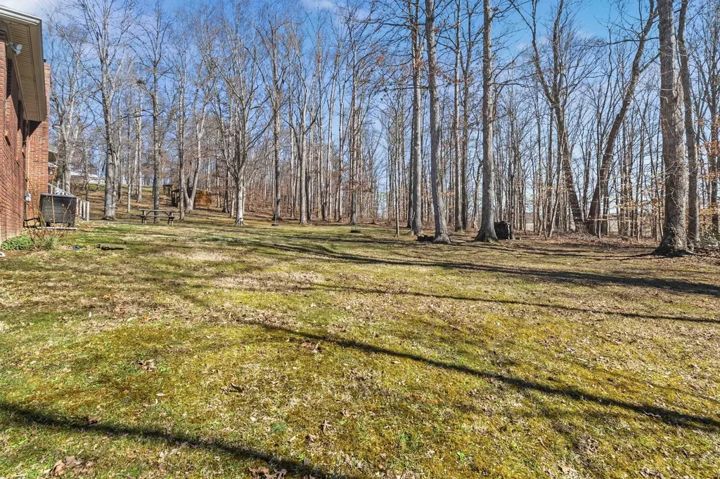 109 Shelby Lane Stanford KY 40484
