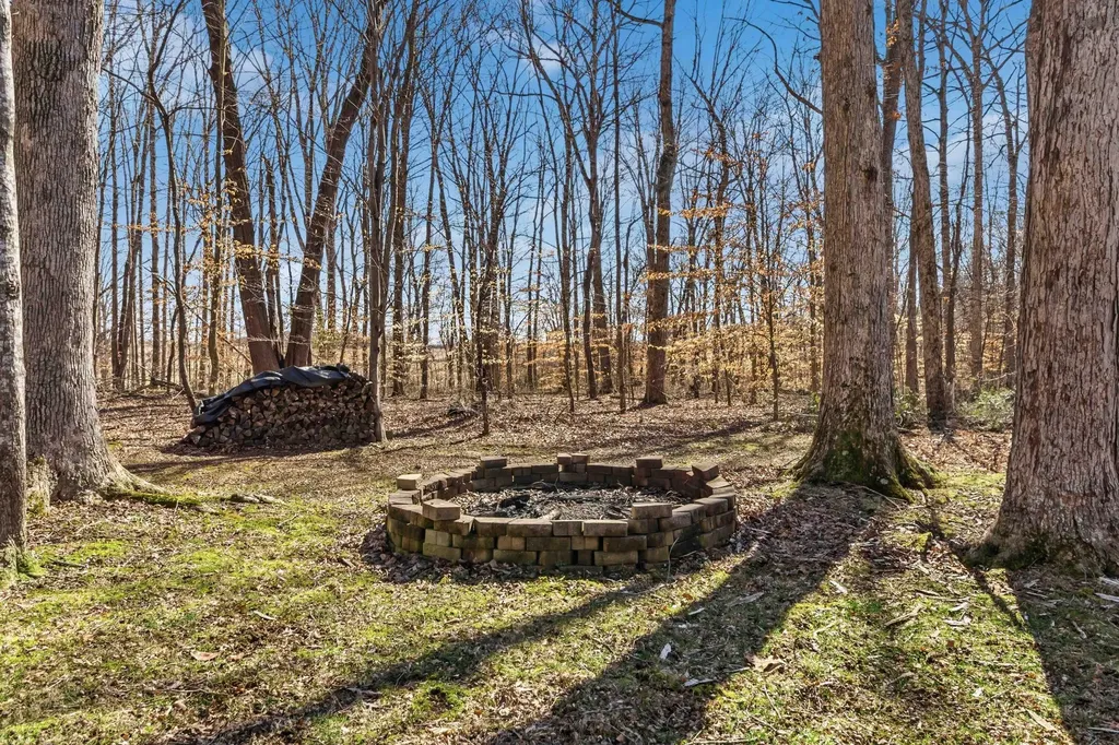 109 Shelby Lane Stanford KY 40484