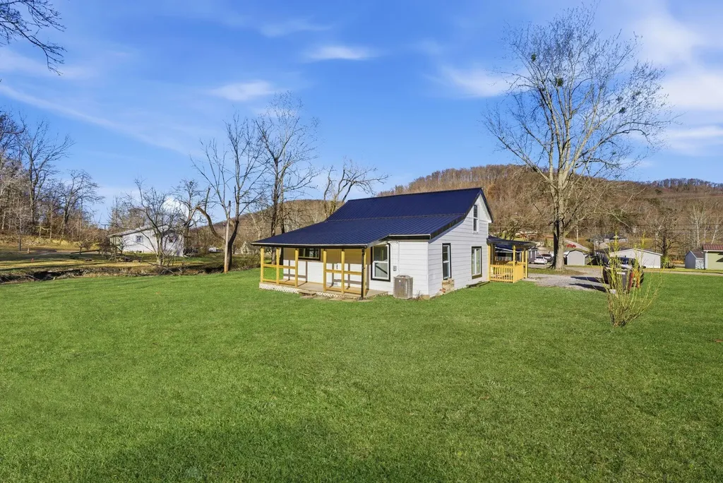 2919 Scaffold Cane Road Berea KY 40403