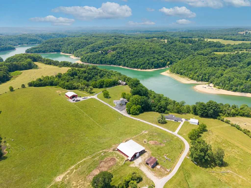 3175 Ard Ridge Road Nancy KY 42544