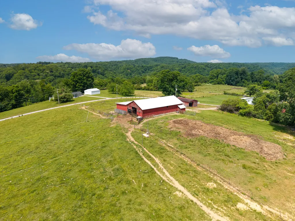 3175 Ard Ridge Road Nancy KY 42544