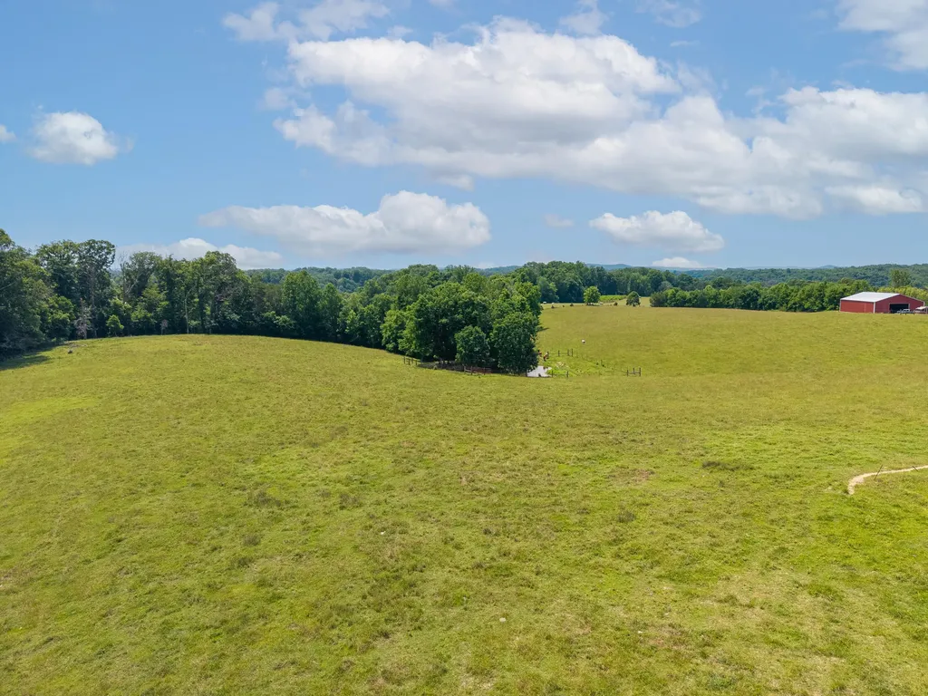3175 Ard Ridge Road Nancy KY 42544