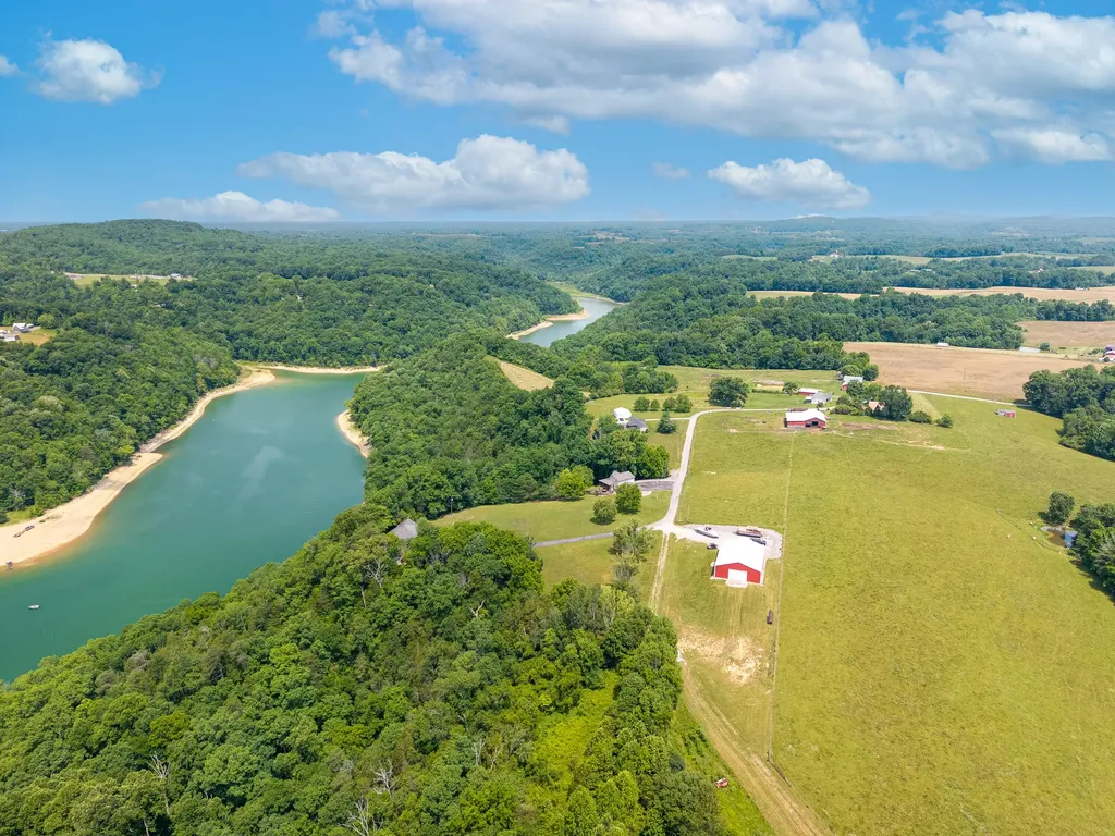 3175 Ard Ridge Road Nancy KY 42544