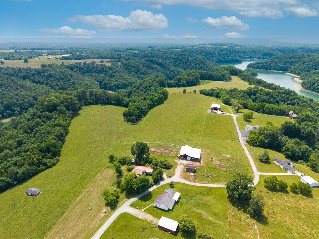 3175 Ard Ridge Road Nancy KY 42544