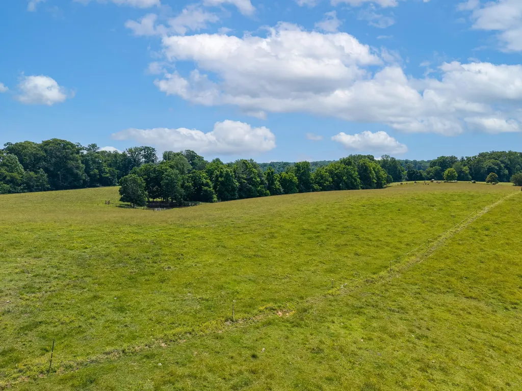 3175 Ard Ridge Road Nancy KY 42544