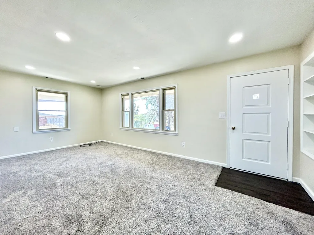 138 Country Hill Drive Somerset KY 42503