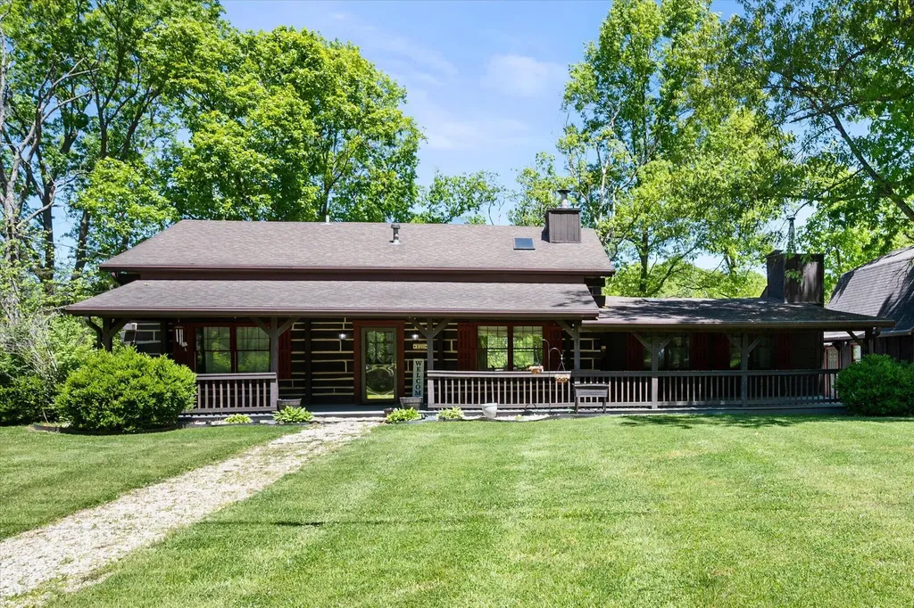 150 Lecompte Bottom Road Pleasureville KY 40057