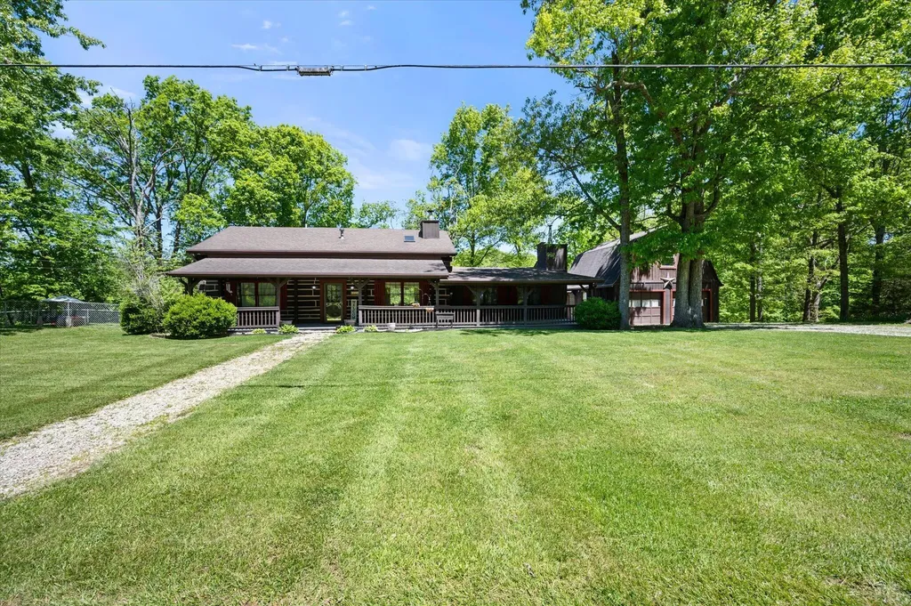150 Lecompte Bottom Road Pleasureville KY 40057