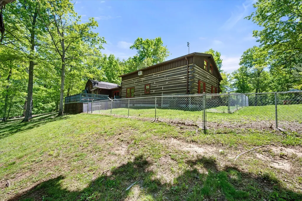 150 Lecompte Bottom Road Pleasureville KY 40057