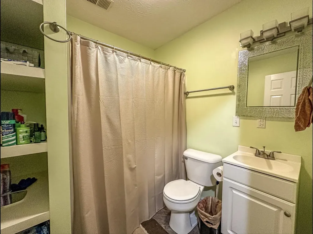 1034 Barker Lane Berea KY 40403