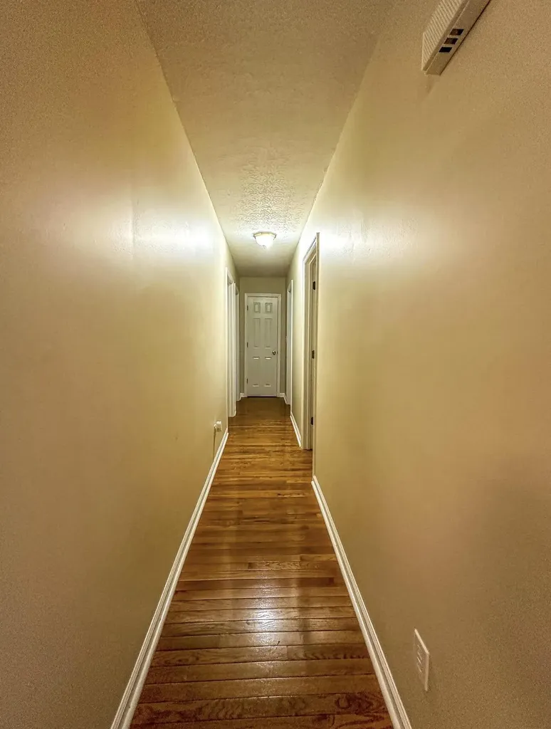 1034 Barker Lane Berea KY 40403