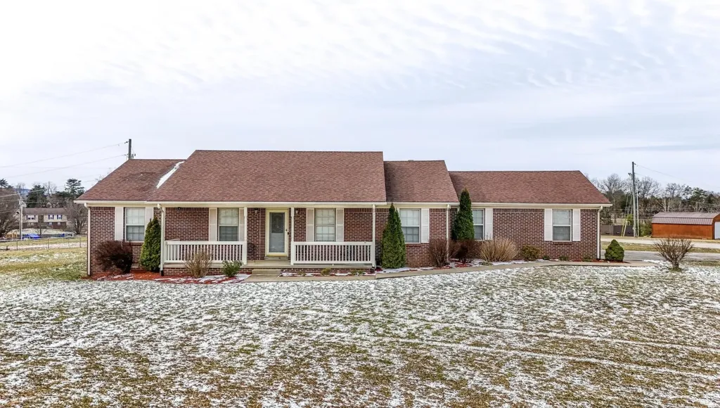 1034 Barker Lane Berea KY 40403