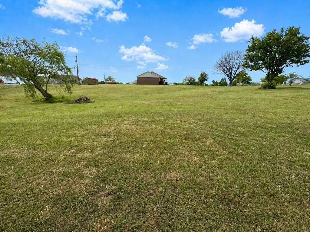 1034 Barker Lane Berea KY 40403