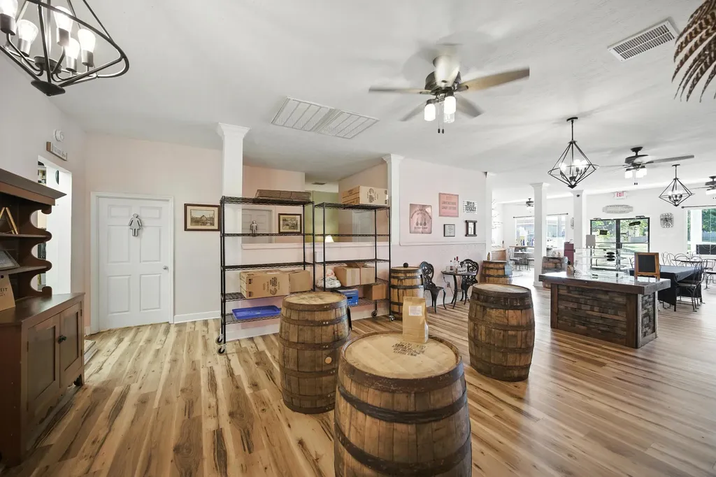 506 W Broadway Street Lawrenceburg KY 40342