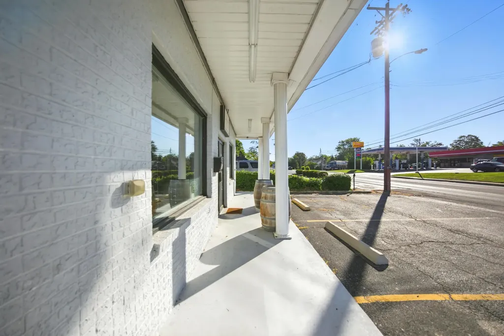 506 W Broadway Street Lawrenceburg KY 40342