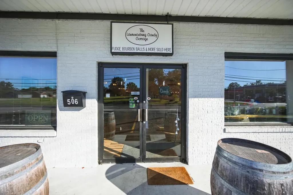 506 W Broadway Street Lawrenceburg KY 40342