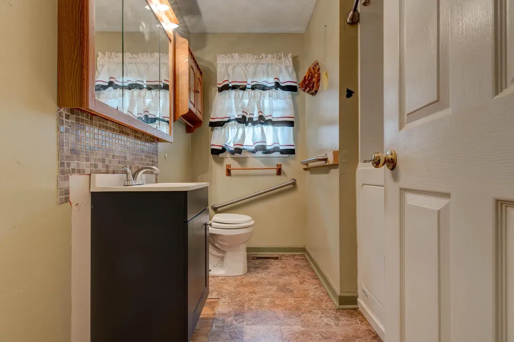 913-916 Robin Avenue Mt Sterling KY 40353