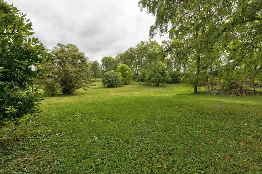 913-916 Robin Avenue Mt Sterling KY 40353