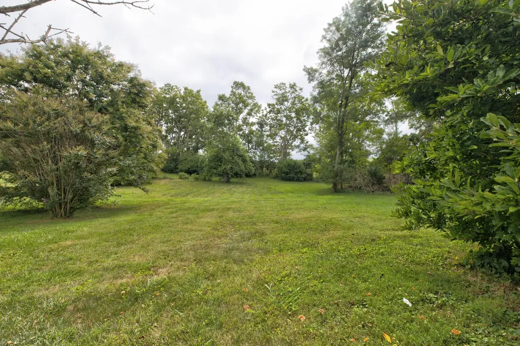913-916 Robin Avenue Mt Sterling KY 40353