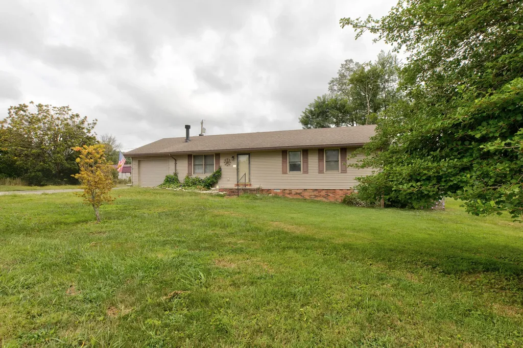 913-916 Robin Avenue Mt Sterling KY 40353
