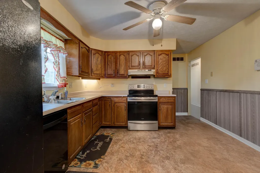913-916 Robin Avenue Mt Sterling KY 40353