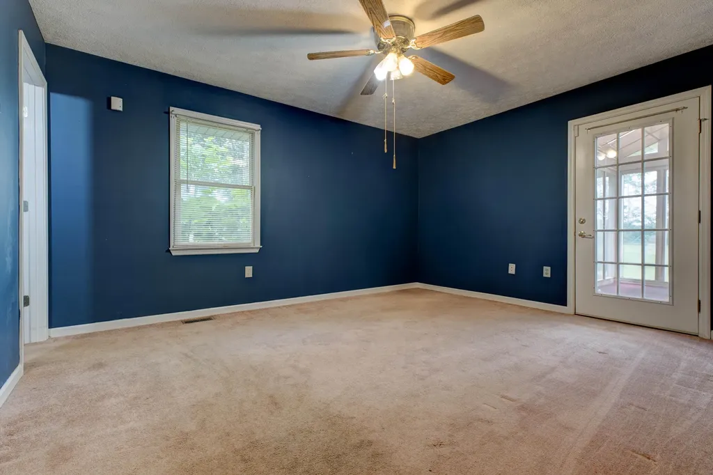 913-916 Robin Avenue Mt Sterling KY 40353