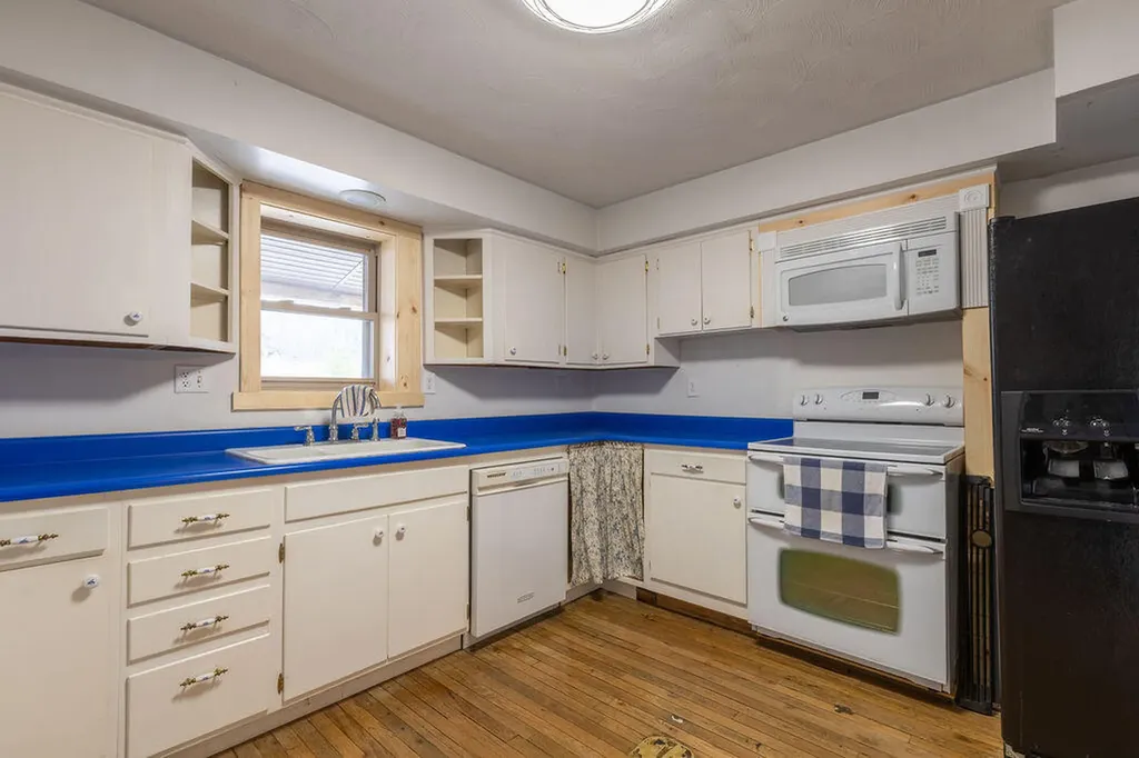 41 Blue Hall Road Olive Hill KY 41164