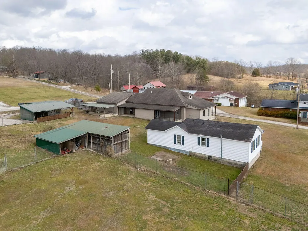 41 Blue Hall Road Olive Hill KY 41164