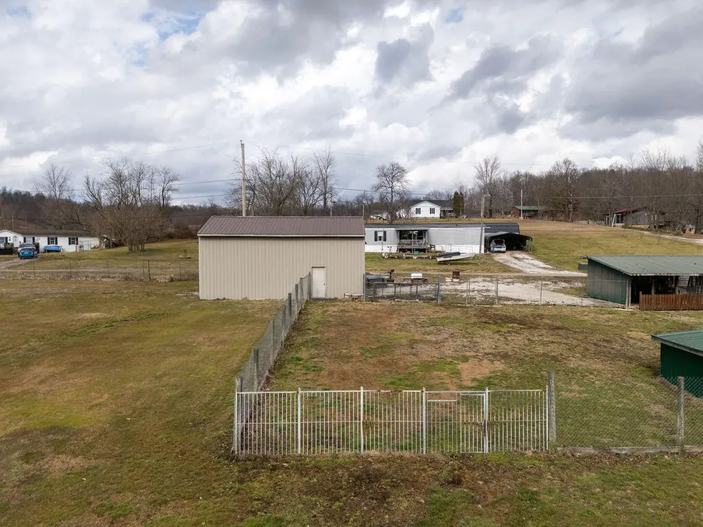 41 Blue Hall Road Olive Hill KY 41164