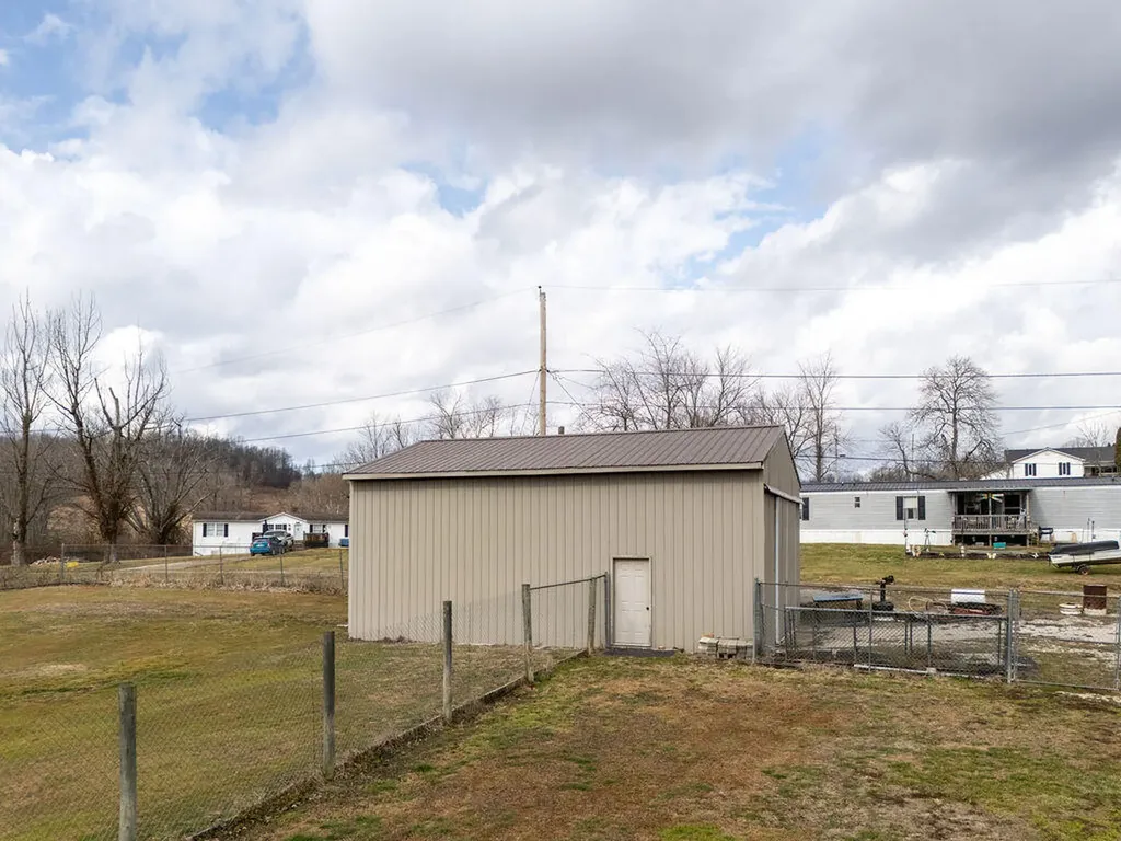 41 Blue Hall Road Olive Hill KY 41164