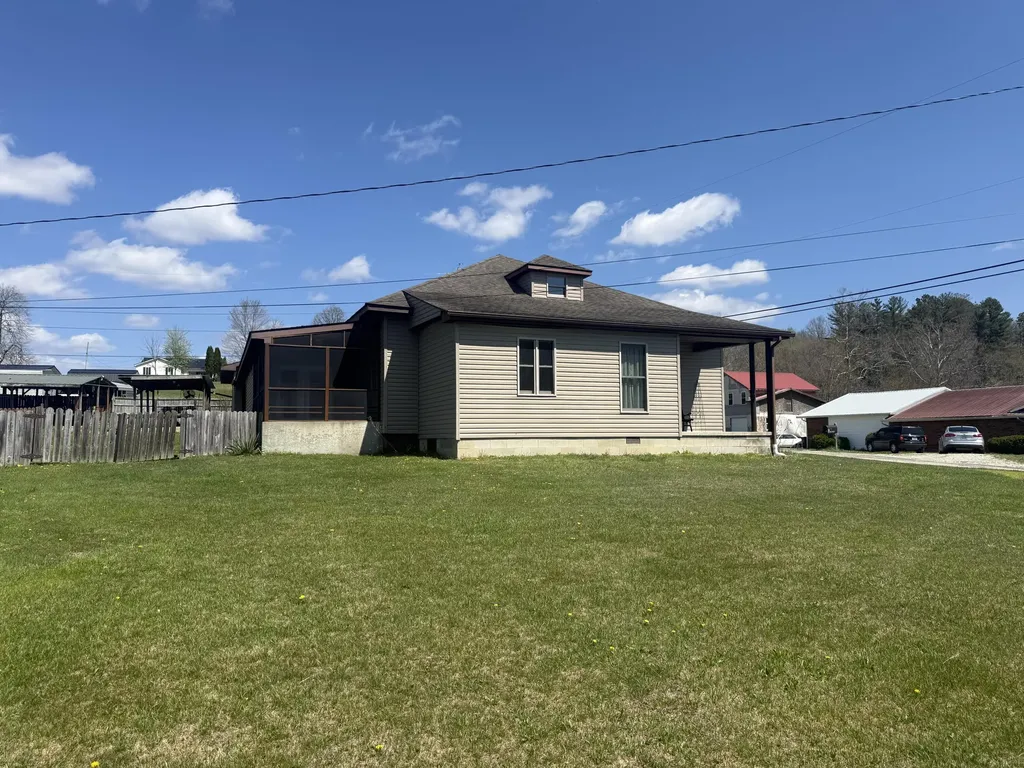 41 Blue Hall Road Olive Hill KY 41164