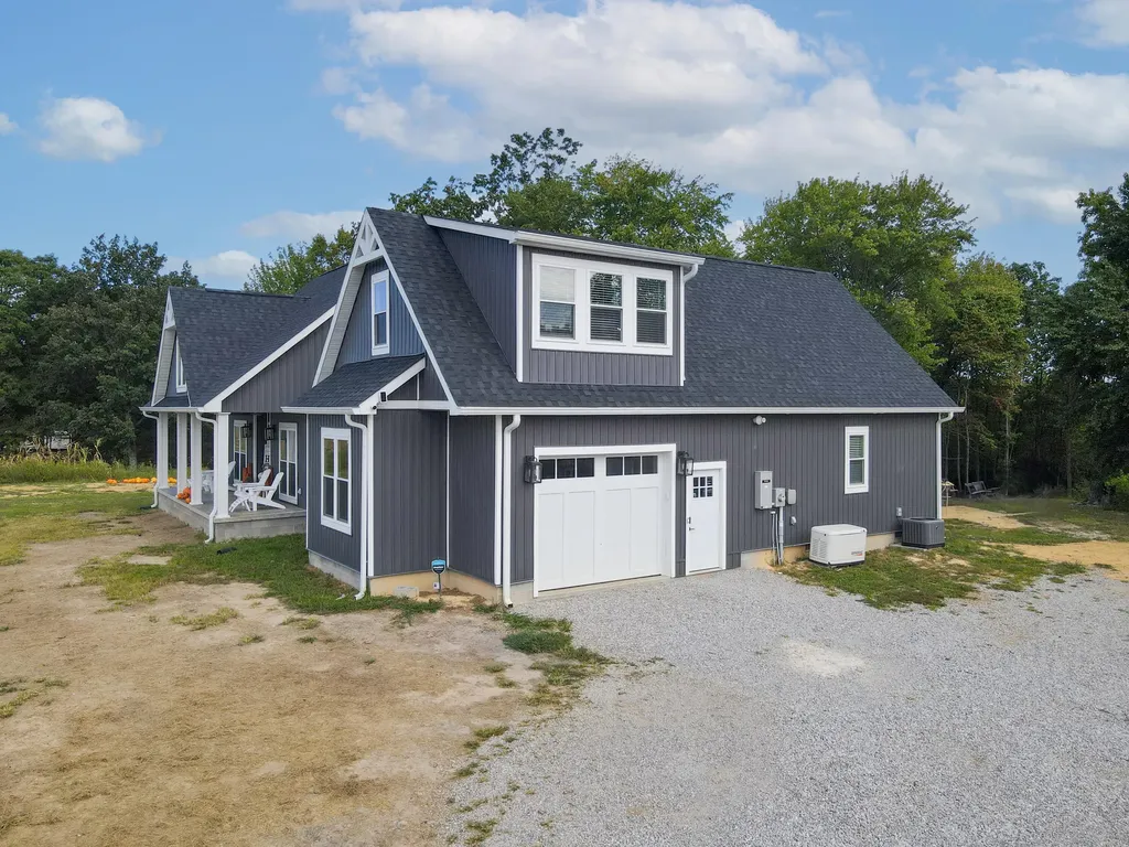 495 Kentucky 1470 Strunk KY 42649