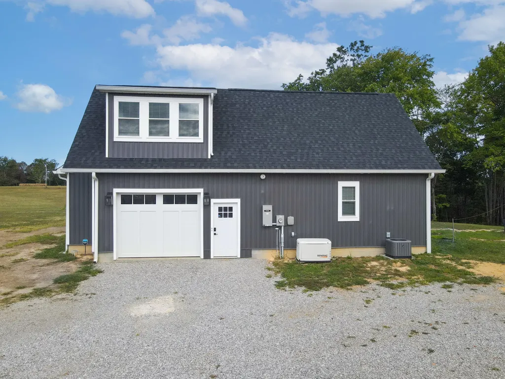 495 Kentucky 1470 Strunk KY 42649